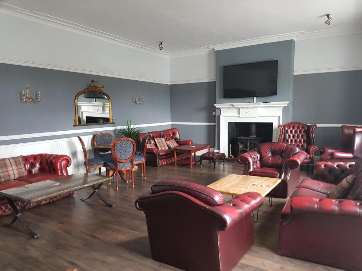Blue Bell Hotel Белфорд Екстер'єр фото